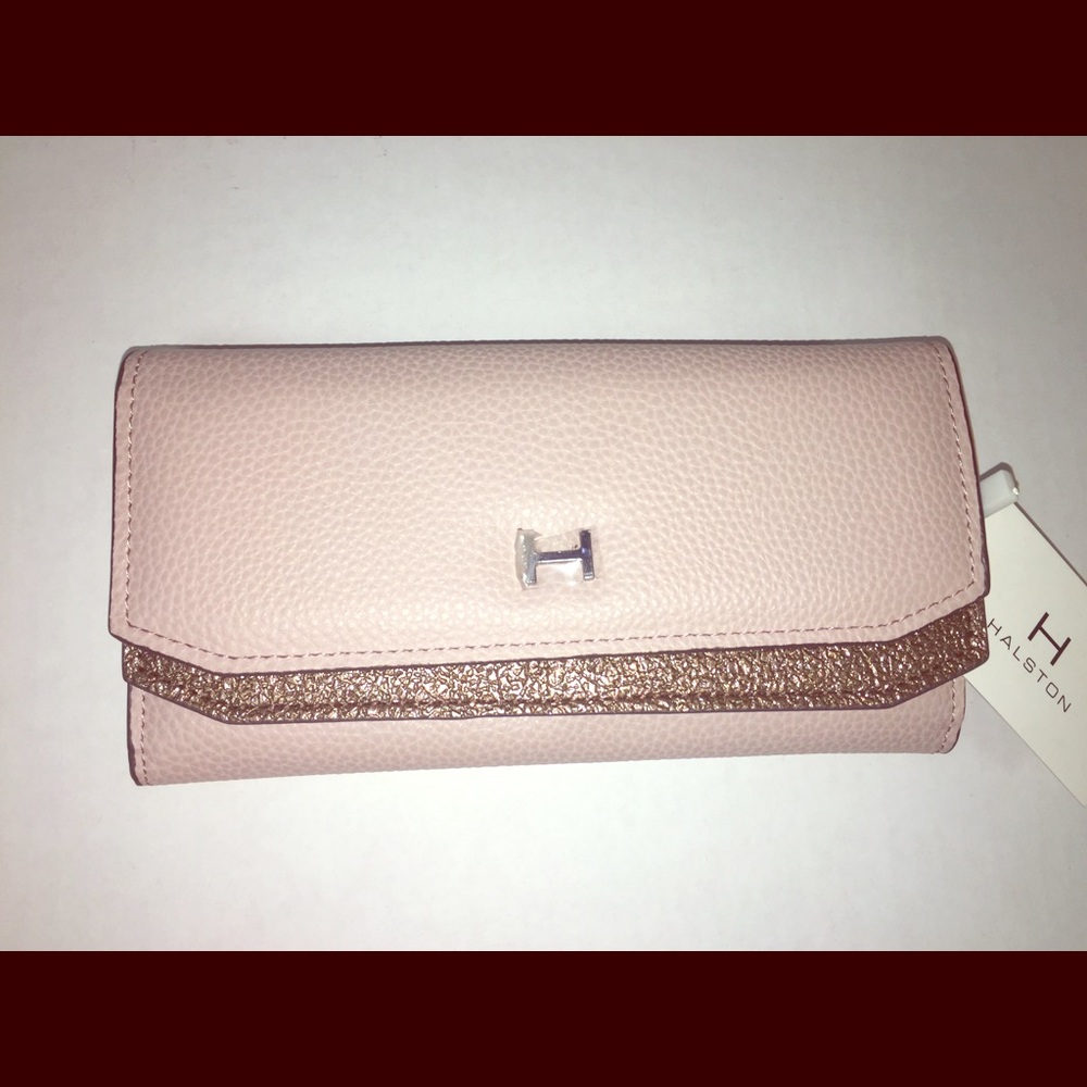 Halston shimmer wallet! 💗✨